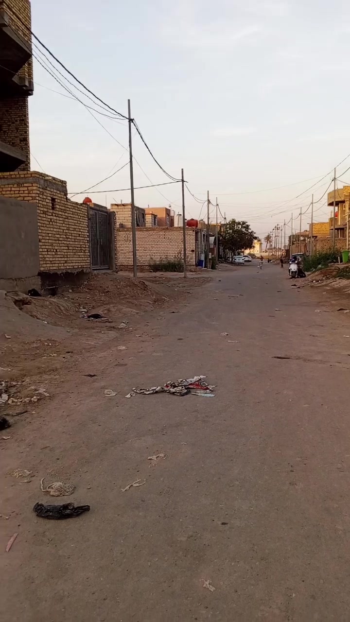 يالله سلام عليكم نص عرصه طابو صرف بيع مستعجل بل 18 بالسياسيين مساحته 150 م قريبه على المدارسه بيه رباط فد رباط يراده تلحيظات  خدمات موجود ويكون سعر 34 مع مجال للأستفسار *********** حيدر الشيباني
