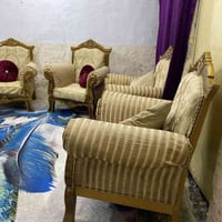 تخم زان مصري 7 مقاعد نضيف مابي ضرر السعر 175 وبي مجال المكان بغداد 077...