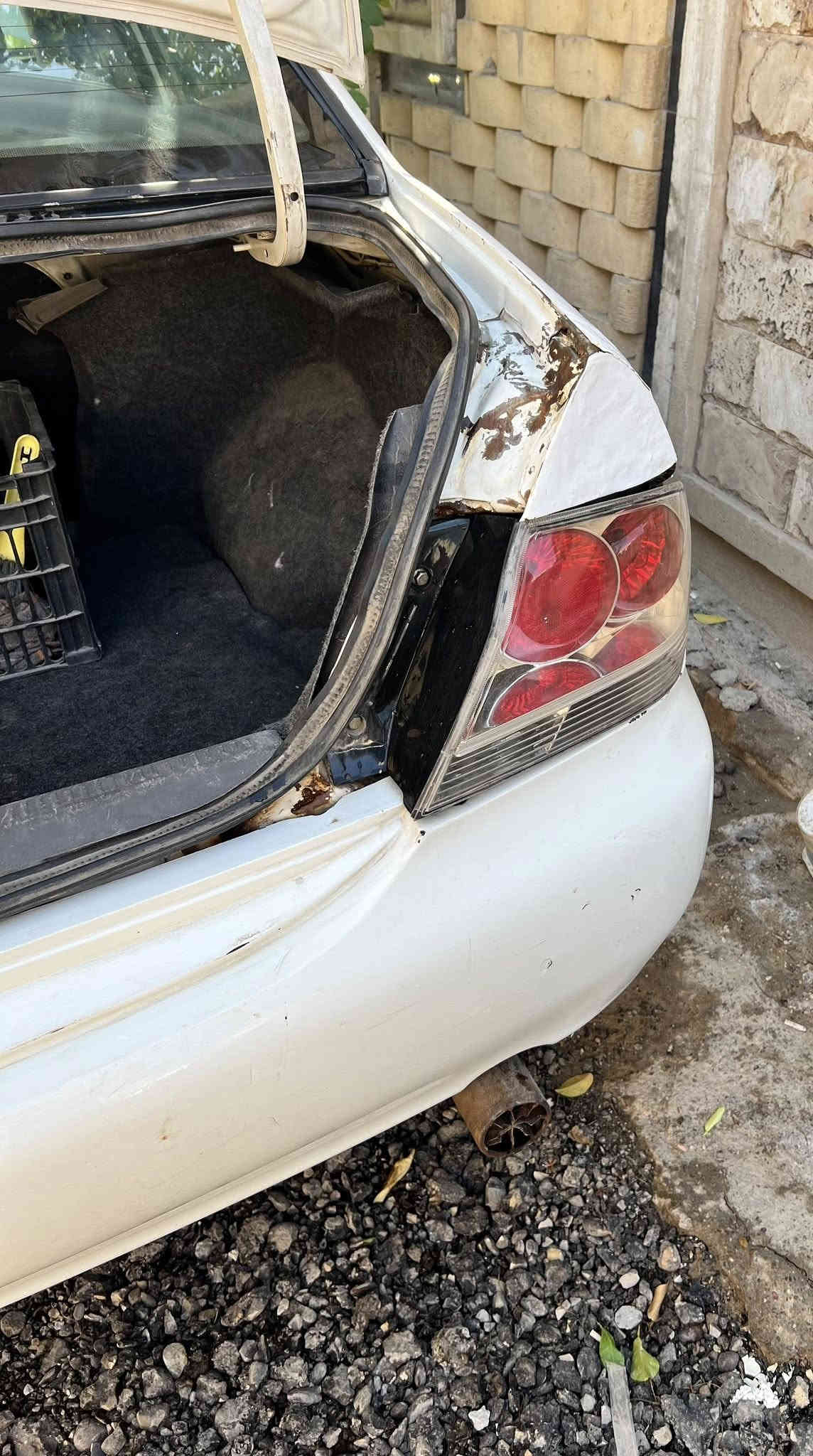 لانسر. 2011 مصبوغة حزام. وبيها ضربة بجاملغ الخلفي. دواخل حلوه تبريد ثلج تخم تاير. مكينة 1600قبق اسود المرغوب مكينة وكير خير من الله. لغد شواصي كله جديده رقم بغداد بسمي. سعر 68وبيها شي بسيط جدا. عنواني. بغداد منطقة كميرة قرب جزيرة سياحية هاتف ***********
