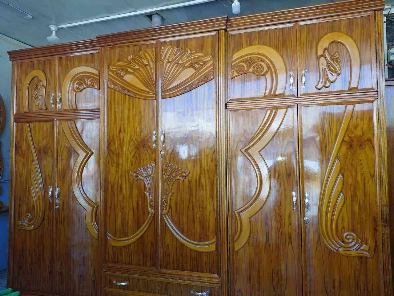 غرفه نوم ام السته طابقين داخل وخارج صاج ضهر جرجوبه زاويه كنتوري خمسه ملم مع ميز هديه عنوانه كوت حي الجهاد شارع النجارين نجارة ومعرض الحجامي الاتصال او مراسلة الصفحه ***********
