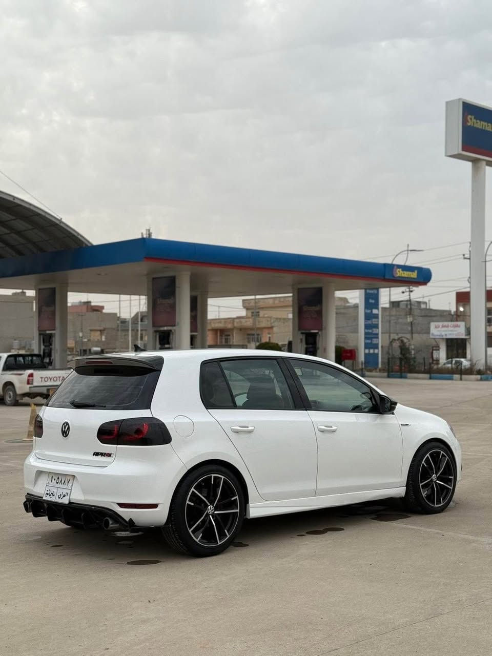 واتس ئاپی لەسەرە (***********)

VW Golf GTI 2011  

( سحری ٨٥وەرەقە و 
محامەلە)

٣٠٠$ غرامەی لەسەرە پاش معاملە دەگیریەوە

٦ گێڕی مەرخوب

مەکینە ١٨ تۆڕبۆی ٢٠١٧ لەسەرە 
بەشەرت نەکرایتەوە 

١٦٥ هەزار کیلۆمەتر  رۆیشتوە  زۆر پاک ماوەتەوە

سەیارەکە کامل دەست کاری کراوە سپۆرت کراوە بەرمەجەی لەسەرە
داون پاپ و سەوتی گزۆزی لەسەرە

لایتی گی تی ئای  گۆڵف ٢٠١٨ لە سەرە 
کامل جوانکاری لۆ کراوە

سەیارەکە ٤ ٥ پارچەی بەخە بی لیدران حیزام نیە بەس بە حیزام دەی فرۆشم 
دەحمی نیە پێش و پشتی کەپسە  
بێ ناو گرتن ئێڕباگی بە شەرت نە تەقیوە 

گێر و مەکینە و تەبرید و کارەبایاتی بە شەرت 

٤ تایە و ویلی سپۆرت  لە سەرە 

‎مواسەفات  //-
‎١-گێڕ تۆماتیک ٢- سلایت ٣-کوشن هیتەر  ٤-تەبریت مەرکەزیAux٥-تحدید سورحە ٦-گێڕ سپۆرت ٧-لایت لید و زینۆن ٨- تراکشن ٩- سەوتی گزۆزی سپۆرت ١٠-زۆر مواسەفاتی تر 
 
سەیارەکە یەک دینار مەسروفی تێدا نیە بێ کێشەیە بە شەرتی فەعس 

سحری (٨٥) مەجالەکی کمی تیدایە 

سەیارەکە لە هەولێرە

*********** أربيل, العراق
