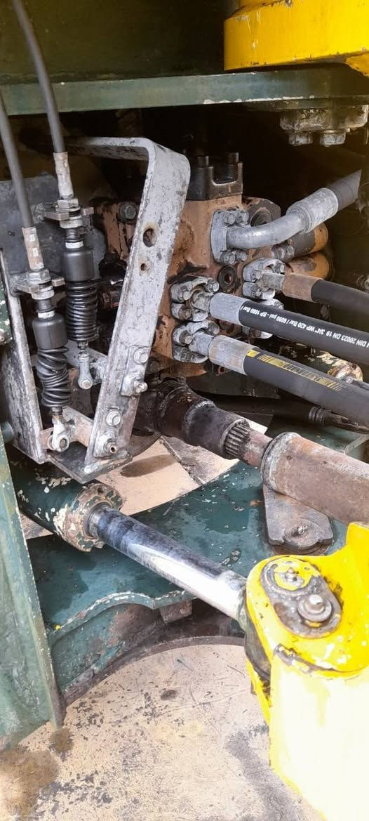 شفل كاوسكي موديل 2007 وارد 
المكينه ازوزه 
تواصل واتس 
***********
