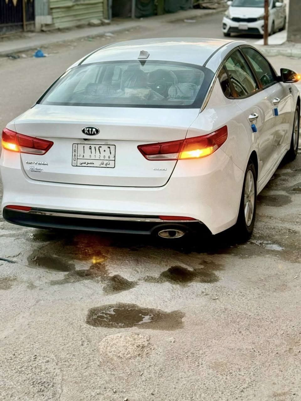 سلام عليكم كيا اوبتيما 2017
وراد امريكي مكينه 2400 GDI
مكينه وكير وحداديه وتخم تاير وباتري كارتون شرط
تبريد وتدفئه جاهزات ماشيه 83 الف ميل
رقم ذي قار باسمي سنويه لنهاية ال 26
السياره جديده وحلوه وجاهزه على اخر حبايه 
صور الحادث والسونار بل منشور 
ملاحضه اجت من امريكا بيه 3 قطع كلير شرط
مواصفات عاديه شاشه وكامره وتحكمات 
وضعيات قياده سعره 125 وبيه مجال بصيط
مكاني ناصريه مركز رقمي ***********
