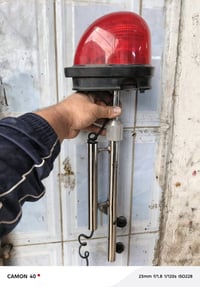 حياكم الله اخوتي الطيبين لافته بلاديه ستاند شغال يصعد وينزل  وبدون أي ...