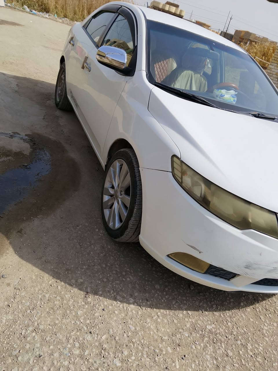 سيراتوا ٢٠١١ اربيل باسمي صبغ حزام السعر ٨٢ وبيها مجال  ***********
