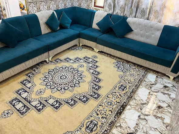 السلام عليكم 
ديوان للبيع نضيف كلش لا خسف ولا كسر سعر مناسب 175 بي مجال قليل 
***********
