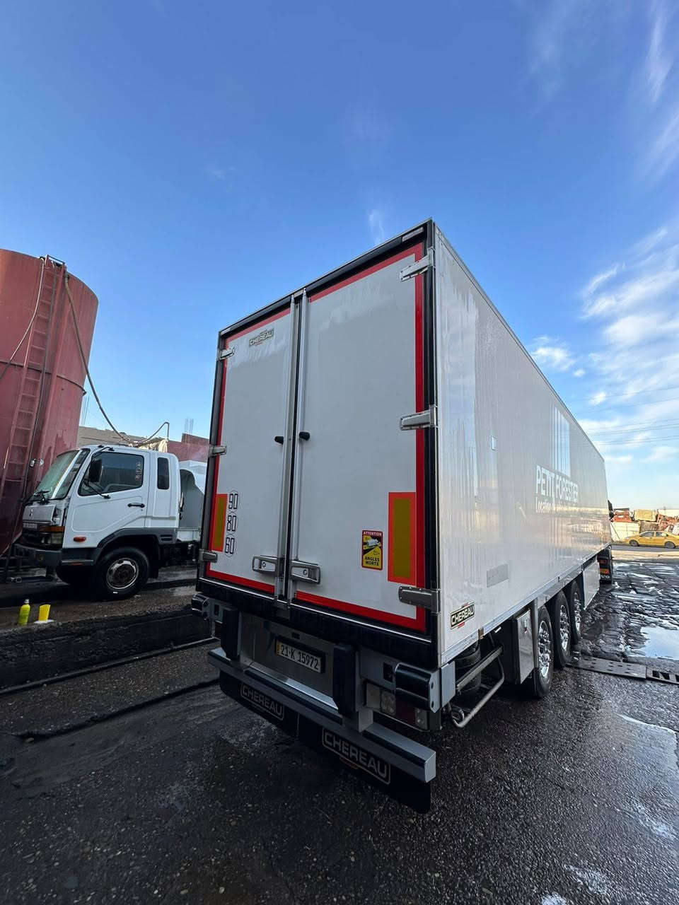 السلام عليكم براد شيرو للبيع موديل 18سمك 7 إرتفاع استندر تخم تاير منفيس عربانه جاهزه للاتصال والاستفسار على الرقم ‏‪077-118-06936‬‏


**إذا كنت صاحب هذا الإعلان وتريد حذفه لأي سبب، رجاءا أرسل رسالة إلى الدعم الفني**