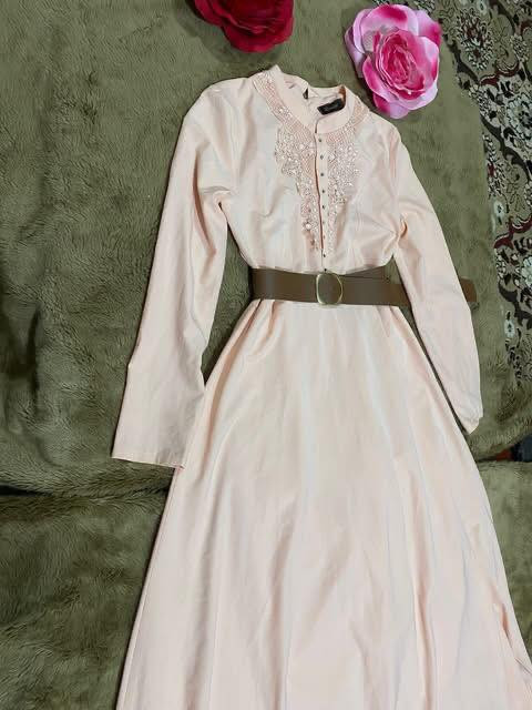 فستان جديد مع حزامه مقاس ٤٢ للبيع ١٠ دنانير شامل التوصيل


**إذا كنت صاحب هذا الإعلان وتريد حذفه لأي سبب، رجاءا أرسل رسالة إلى الدعم الفني**