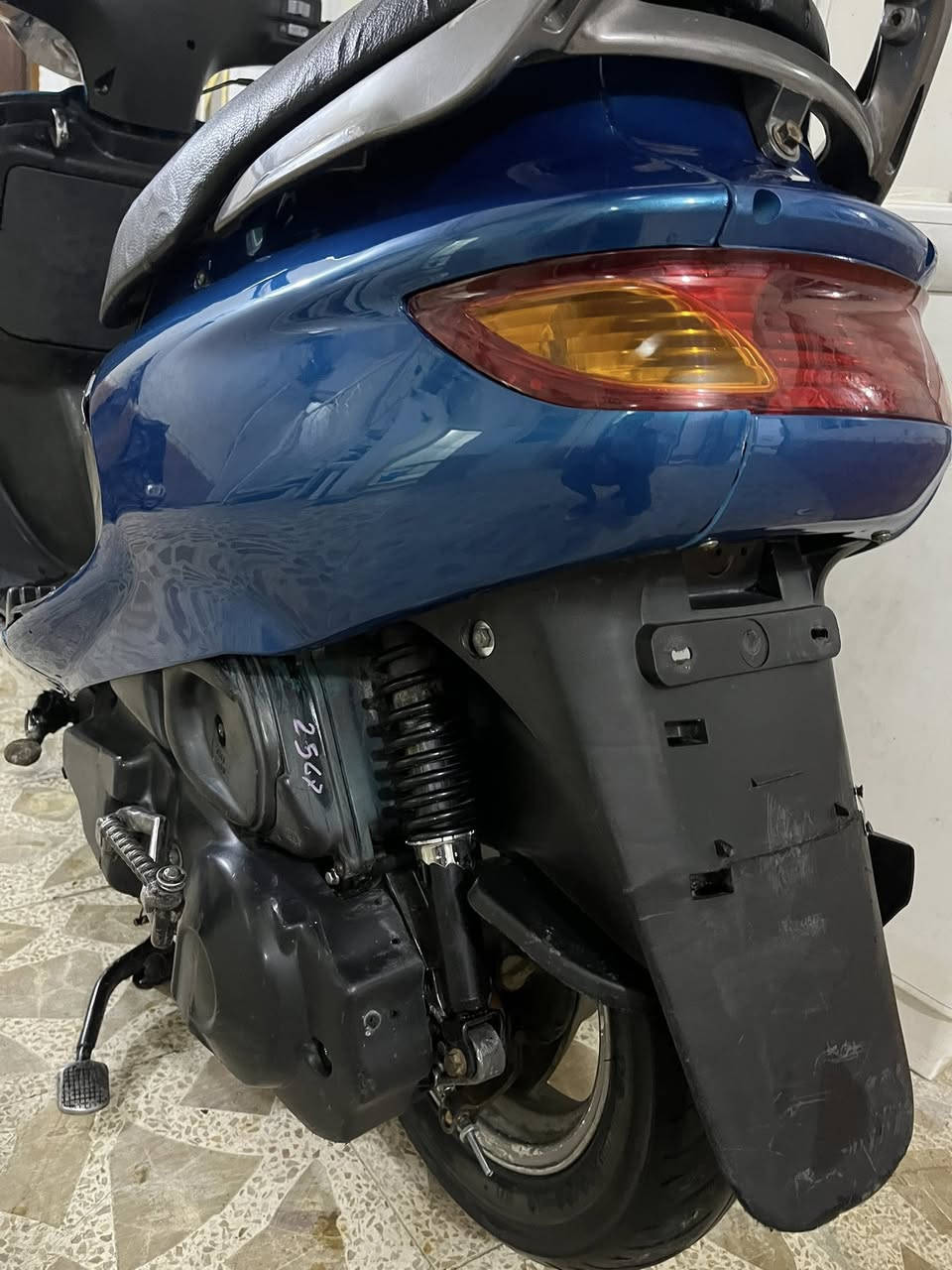 سلام عليكم
دراجه فراشه فحل محرك ما مفتوح كهربائيات كله شغال مكان نجف شارع المدينه سعر 550 وبيه مجال ***********
