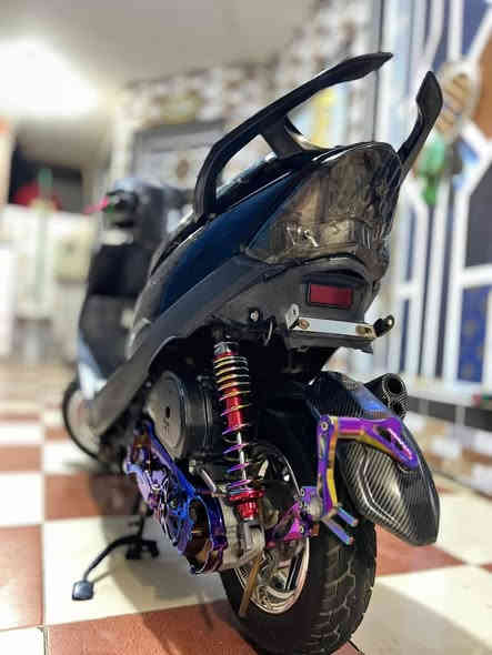 سلام عليكم شباب ماكس عدله البيع دراجه شغاله من طول الطول مابيهه شاير سلف هورن سعر650 
وبيهه مجال رقم ***********
