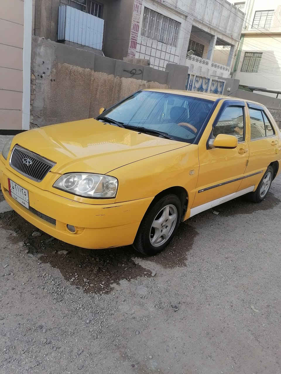 يا الله الهم صلي على محمد سياره شيري صفره كوين موديل 2010 السياره كامله تبريد و بدون صبغ نضافه كدامك الفابلون الابيض بلادي حاط فواكه فابلون عادي كير عادي مكينه بلاديه تخم تاير جديد صدر جديد وهيئه مصفره وسياره باسمي تحويل ثاني يوم محرك  تبيخر 38 وبيه مجال بسيط مكاني بغداد البياع للإتصال و الاستفسار اكثر اتصل ***********
