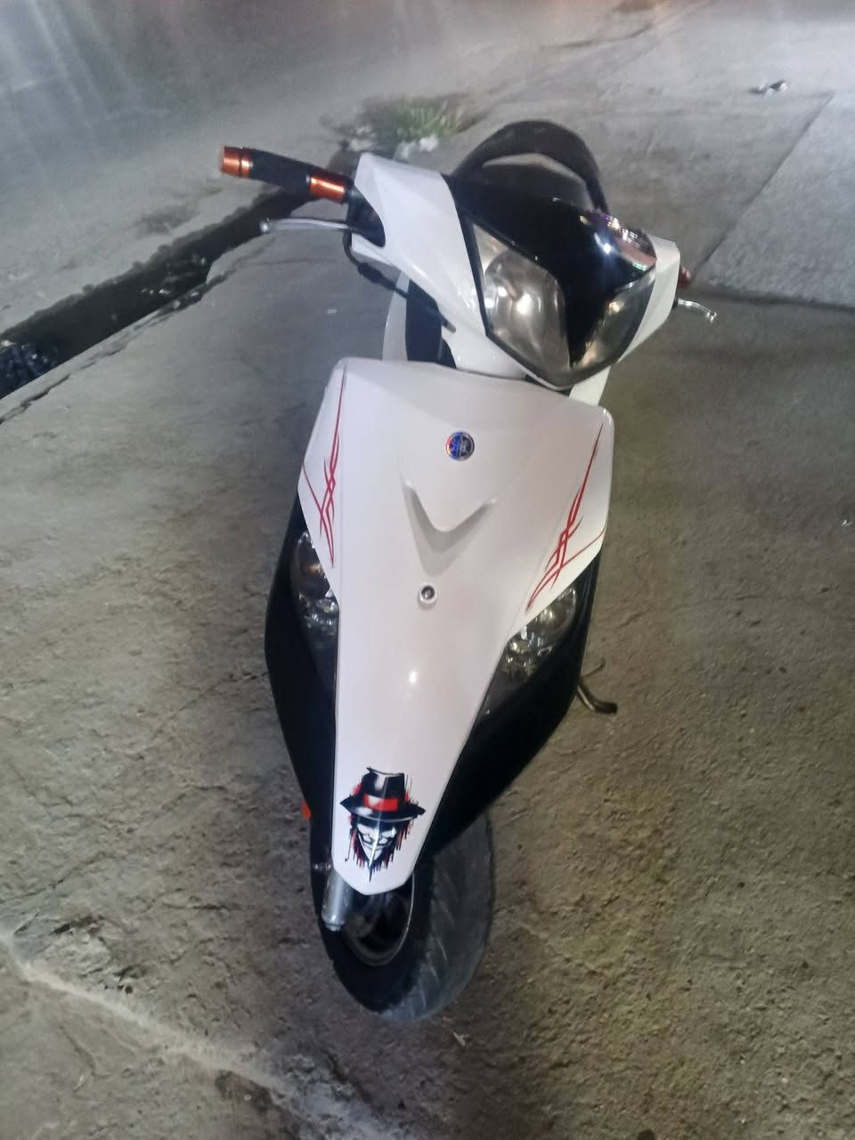 سلام عليكم دراجه ثعلب للبيع جديده مكينه ممفتوحه لوك دراجه 22/2نازله من رمبه دراجه جديده معنه كلمه سعر 700وبيه مجال للطيبن مستعجل على بيع ***********
