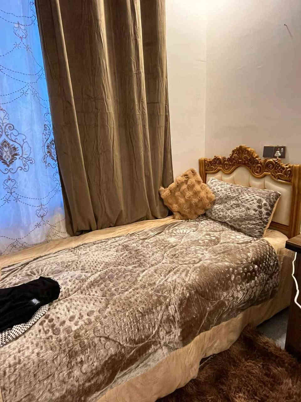 غرفة خشب عراقي للبيع السعر 850
***********للتواصل الاتصال بالرقم موصل, نينوى
