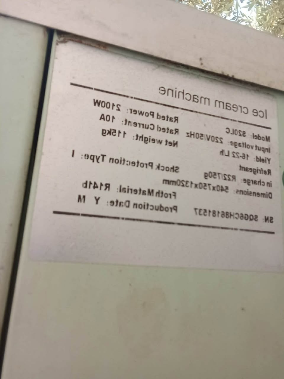 (‌ السَّلَاْمُ ‌‌عَلَیْکُم‌ )ئەم جیهازەی مۆتە و ئایس کرم هەیە بۆ فرۆشتن بە نرخێکی زور هەرزان بۆ کسێک کەوا بێکار بێت ئیشێکی زور باشی پێدەکرێت بۆ ئەم بەهار و هاوینە بۆ شوێنی سەفەرەو گەشتو گوزار و ناو کولانان داهاتی باشی دەبێت بە ئیزنی خودا وە زور ئاسان بار دەکرێت و دادەگیرت  بۆ شوێنی سەفرە و گەشت گوزار هاتوچۆی پێدەکرێت شتێکی خاوێن و پاکە زۆر کەم بەکار هاتوە جیهازەکە هیچ کێشەکی نیە (ئەوەش رەقەم تەلەفونی ساحیبی)
ژ.م:-***********
سعر:-(٣)$سێ وەرەق و مەجال أربيل, العراق
