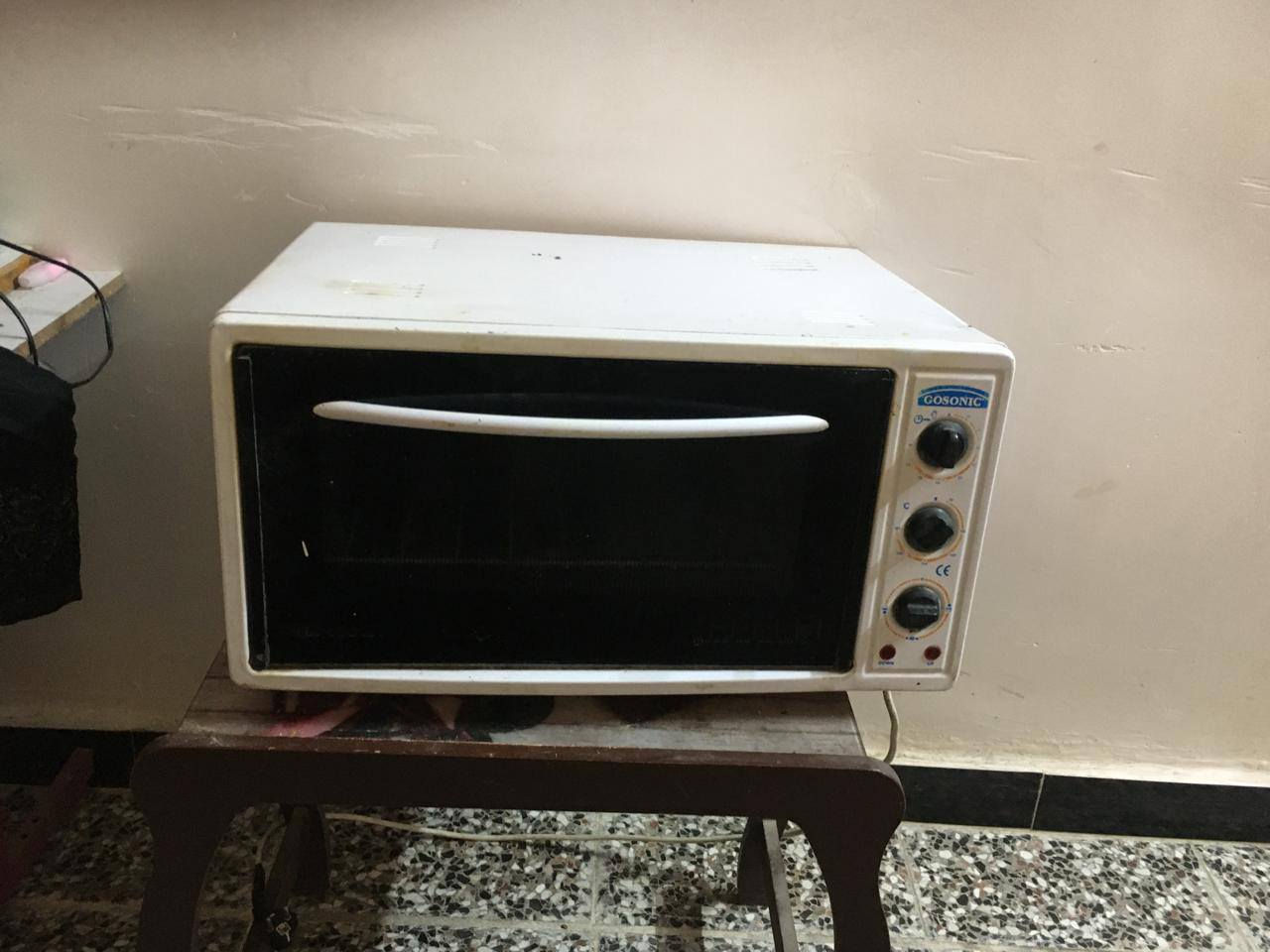 غراض للبيع زعفرانية شارع الكهرباء بالزراعي اتصل على ***********
