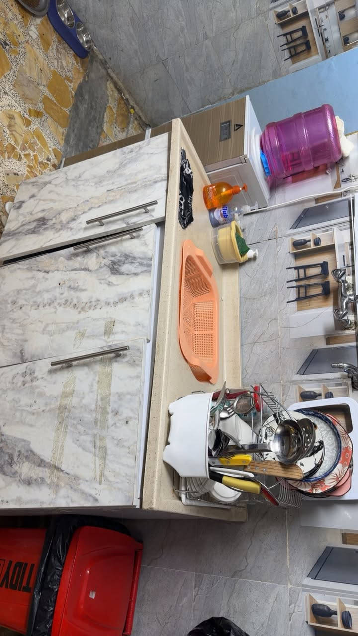 السلام عليكم عندي كاونتر للبيع بي ظرر بسيط جدا سعرك ١٤٠ مستعجلة ع بيع


**إذا كنت صاحب هذا الإعلان وتريد حذفه لأي سبب، رجاءا أرسل رسالة إلى الدعم الفني**