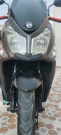 سايم جي تي • محرك 200 • موتوسيكل