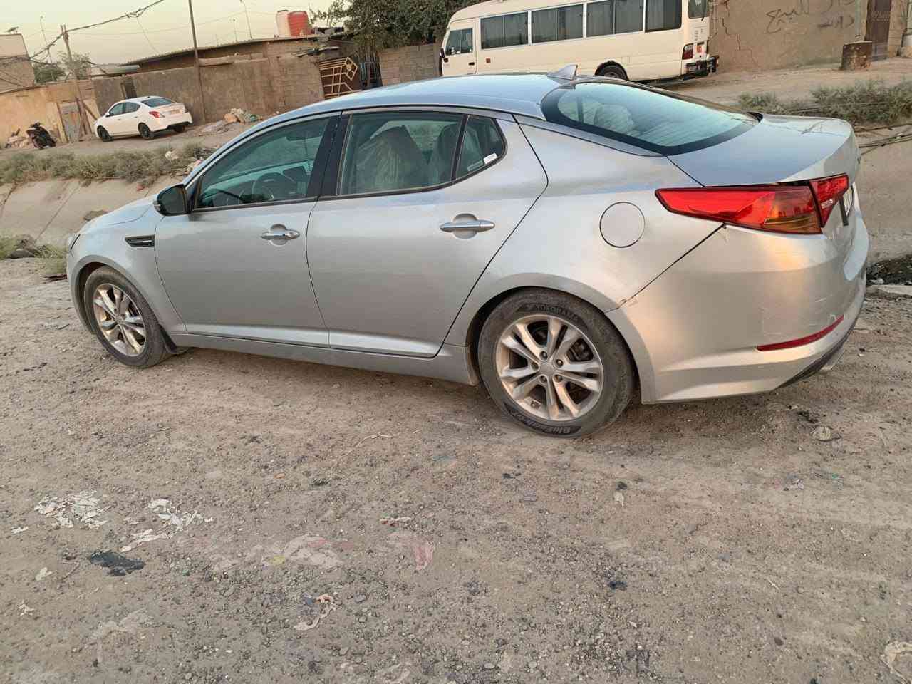 اوبتمه مديل 13 سياره جاهزه وخير من الله تواصل ع رقم ***********
