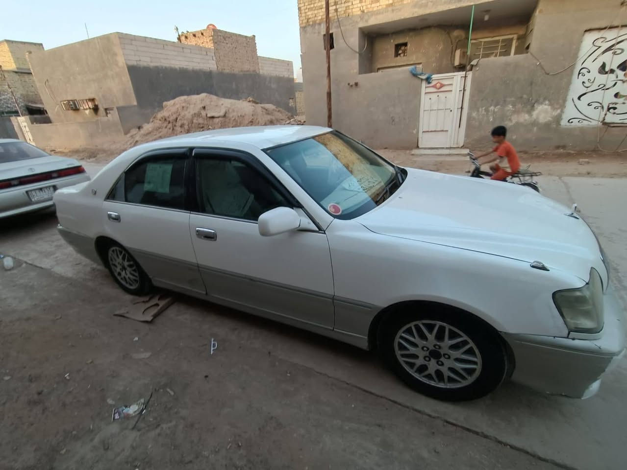 يا الله سلام عليكم جنون للبيع ادوات متومه وجاهزه سليمانيه كصه جنطه حداديه تواير بطاين باتري لايت زنون ابو عيون سياره جاهزه ما ذب عليه الف مكينه وكير سي 9 دجدد مكان شطره سعر 30  *********** مو شراي لا يتعبني تبريد وي سويج ثلج
