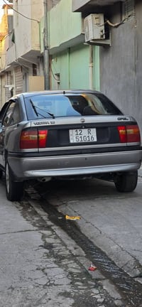 أوبل فكترا للبيع..موديل 93 محرك شرط لاصرف ولانفخ..دوائر ودوسات مامصلحة...