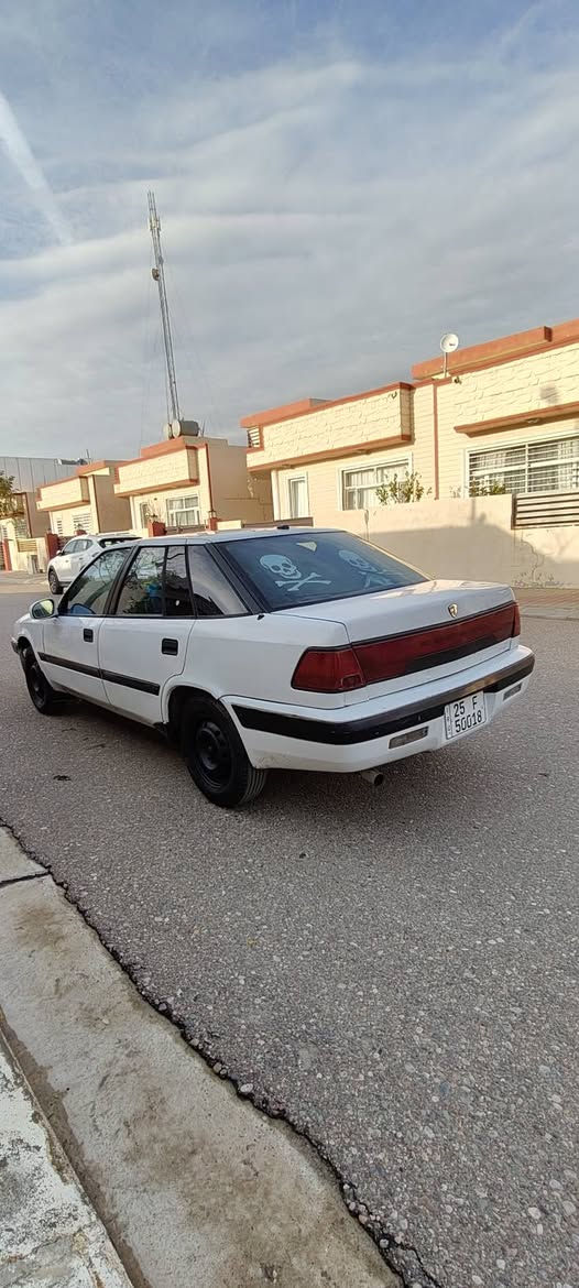 دايو اسبيرو 1994
محرك فل 16 مابية عيب
كير عادي
تبريد 
بدون ضربه
بيه قطعة صبغ
سنوية جديد مشروع وطني لحد 2031
هزه جديدة
صدرها وتخم تاير جديد 
سيارة جاهز بدون نقص
مكانه بكركوك
سعره 33 بيه مجال 
***********
