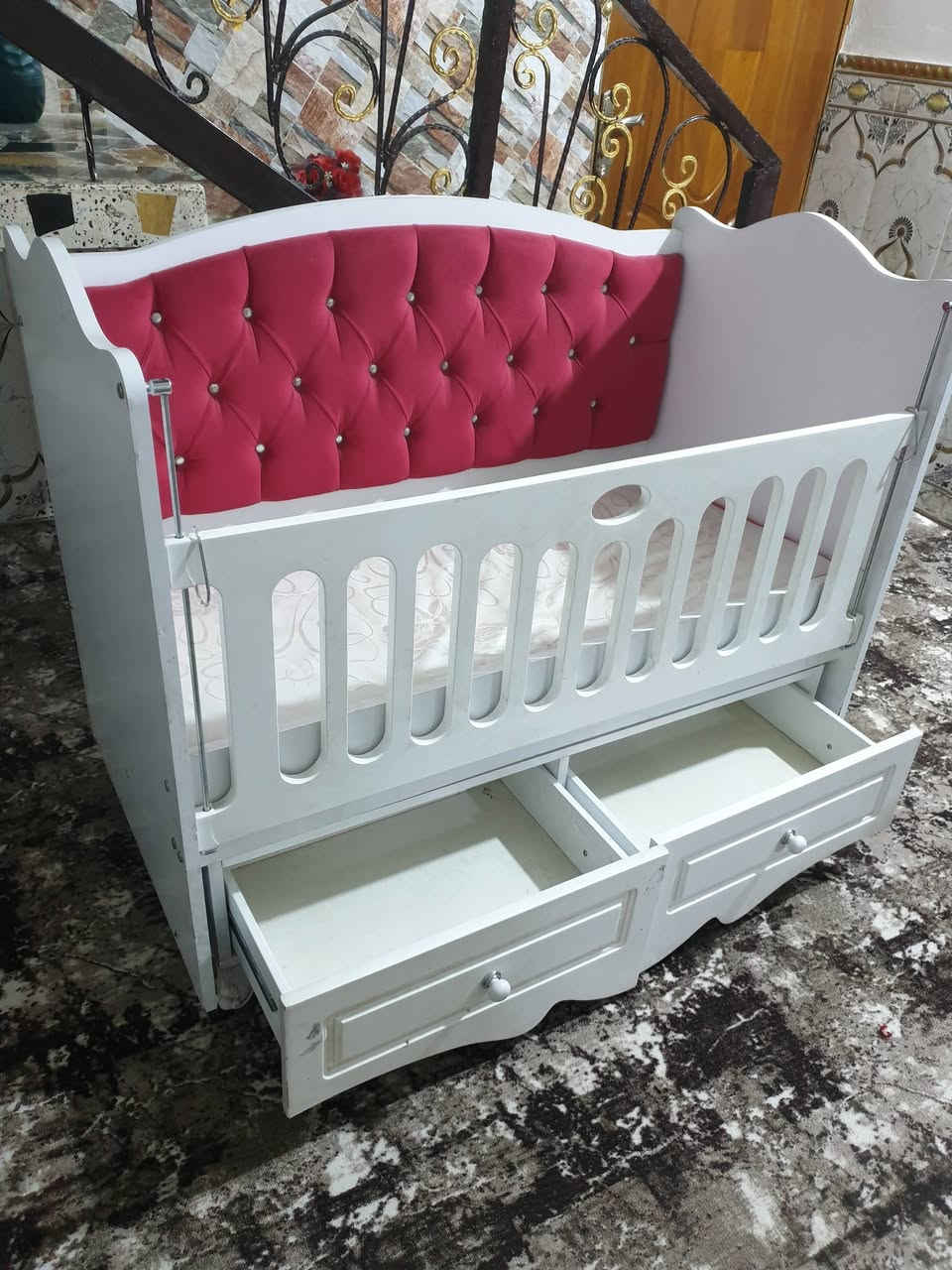 هي جربايه هي كاروك تركي الاصلي سعر  75 هي والدوشك نظيف حيل
استعمال قليل للاتصال ***********
