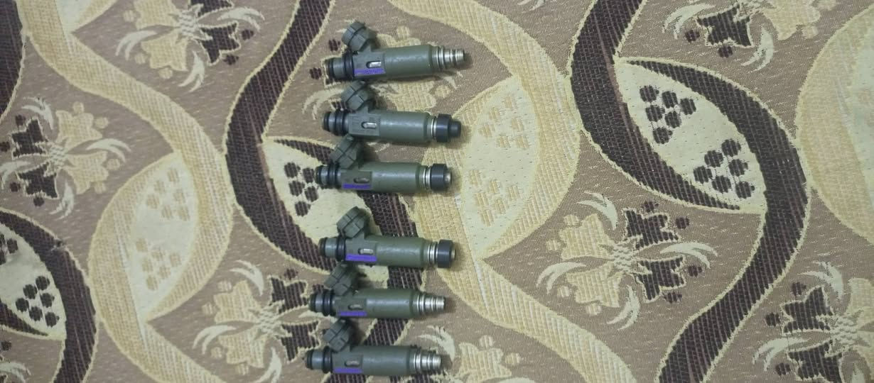 سلام عليكم نوزل مال سياره فيفتي جديد ما مستخدم للبيع السعر خاص تخم كامل 6قطع تصال على رقم التالي ***********

