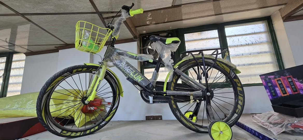 السلام عليكم
متاح بايسكل جديد شرط ما مستخدم 
بعدو بل لايلون 
سعر 75وبي مجال 
مكاني موصل ايمن


**إذا كنت صاحب هذا الإعلان وتريد حذفه لأي سبب، رجاءا أرسل رسالة إلى الدعم الفني**