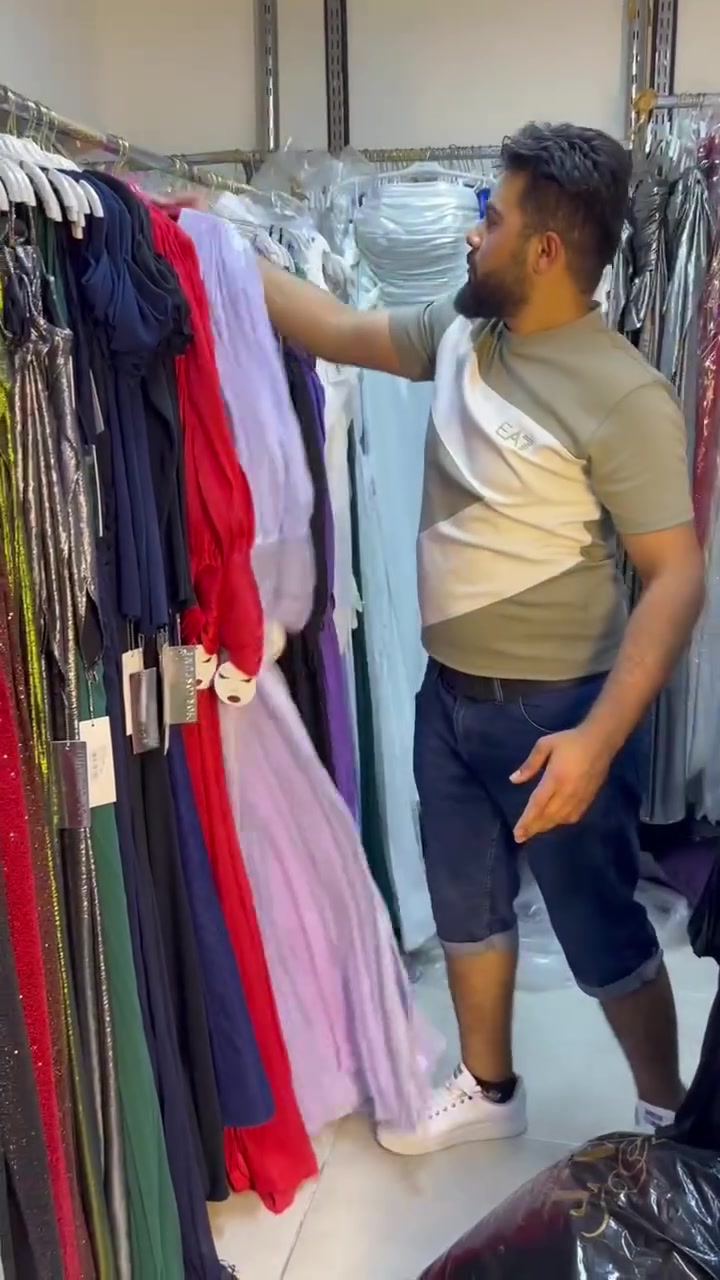 ✨️شروة فساتين سهرة 220 قطعة 
✨️سعر جدا مناسب 💲 دولار 🌟للحجز  على الوتس👇
+905377654036


**إذا كنت صاحب هذا الإعلان وتريد حذفه لأي سبب، رجاءا أرسل رسالة إلى الدعم الفني**