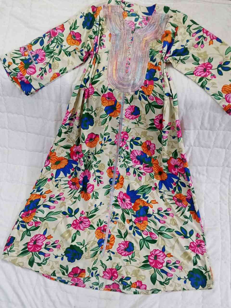 حبايب قلبي 🤎✨ 
👗 دلّعي نفسك بدرّاعة تليق بجمالك😍❤️
تفاصيل راقية ✨ وأسعار تناسب الكل 💖
أي استفسار على الخاص حبايبي ❤️‍🔥
يوجد توصيل لجميع المحافظات 5✅


**إذا كنت صاحب هذا الإعلان وتريد حذفه لأي سبب، رجاءا أرسل رسالة إلى الدعم الفني**