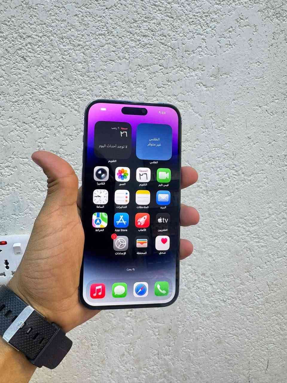 ايفون 14 برو ماكس دبل شريحه بدل شاشه بطاريه 80 ذاكره 256 سعر 650 ***********
