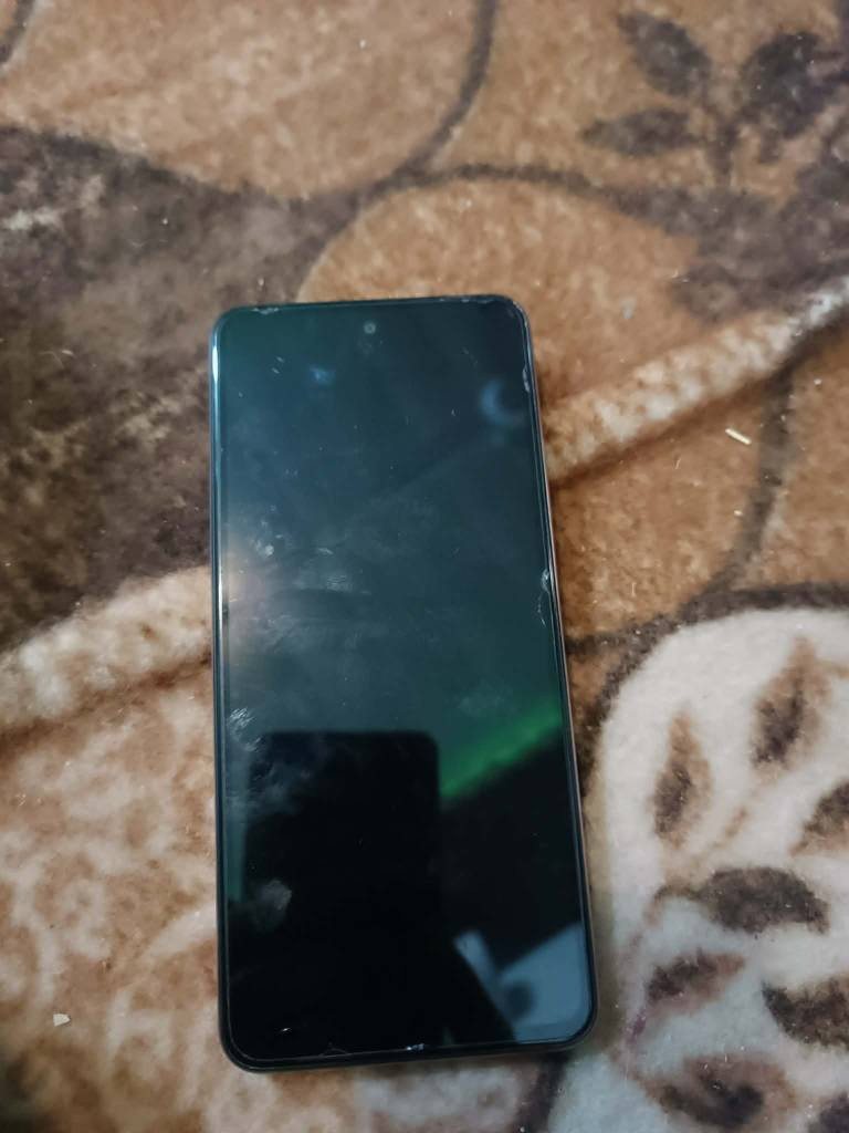 السلام عليكم ورحمة الله وبركاته
تلفون للبيع ريلمي سي 75اكس السعر 250 وبي مجال للطيبين ***********
