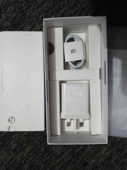 للبيع
***********
