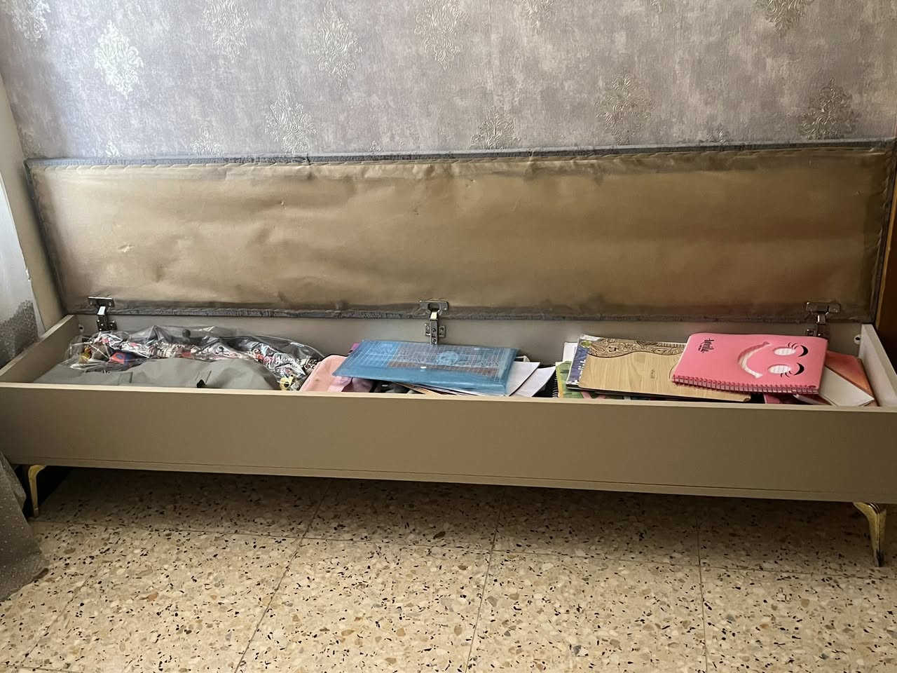 شازلون + بي مخزن رايدته بـ90 مكان السيديه


**إذا كنت صاحب هذا الإعلان وتريد حذفه لأي سبب، رجاءا أرسل رسالة إلى الدعم الفني**
