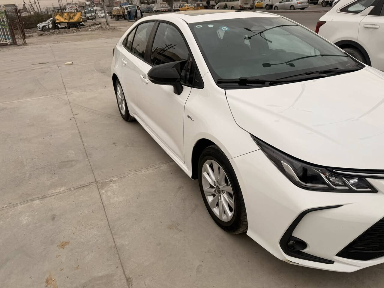 سلام عليكم
كورولا هابيرد 

مديل 2024

سيارة فول

مكفولة 

مواصفات 

بصمة 

تبريد قطعتين 

فتحة 

حساسات 

قيادة ذاتية 

كشنات جلد 

اوتو هولد 

بصمتين 

انضمة قيادة سبورت ايكو 

سيارة ماشية 19الف 

رقم بغداد تحويل مباشر 

باسمي سيارة 

السعر 148 ورقة 

مكاني بغداد حي نصر 

رقم الهاتف ***********

ابو شمس
