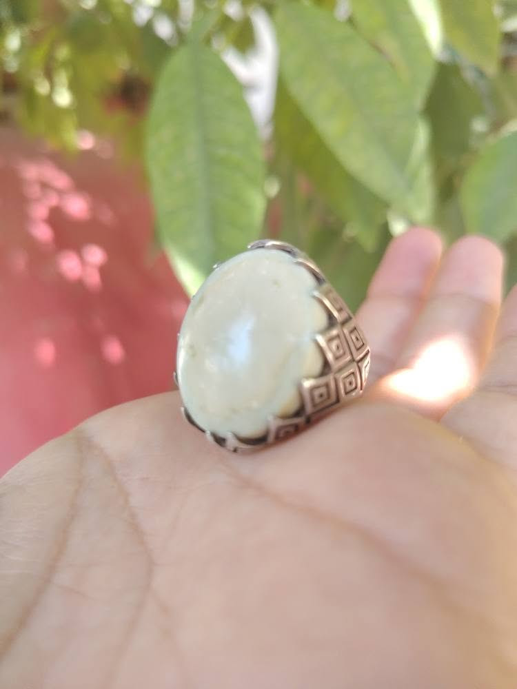 عطف خشن جدا دبل شغل ودزاين مختلف
😍💍💎
يوجد توصيل لجميع المحافظات واتساب *********** / *********** 🤍💍🤍💍🌸🍒 كربلاء, العراق
