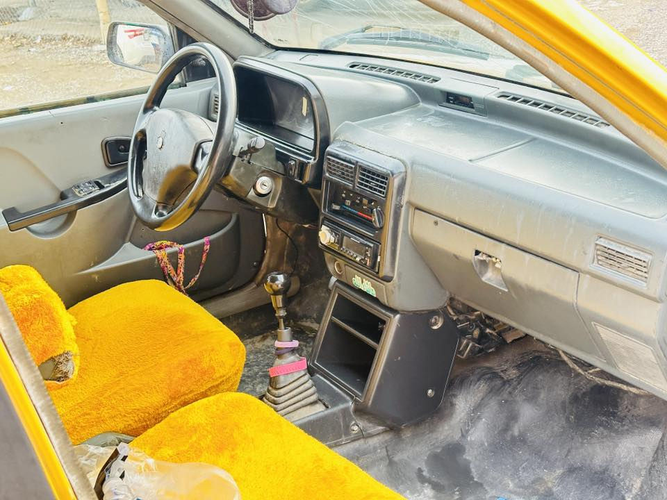 سةيپا مؤديل٢٠١٠.تةكسي .رةقةمي ئةسلي بةشةرتي ئةوةي قيستي تيانةية.مالي دوستة بةشةرتي ئةوةي.تةقةو رةقةي نةبي مةكينةي بةشةرتي ١٠فيتةر تازة مةكينةي كوراوة .٤تايةي تازة.تةبريدي ساردو كةرم بةشةرت .مالي كةسايةتة تندوتولة .
سعري١٨كةلاو مةعمةلة .گورينةوةش ئةكةم.بةشتي بةدلم بيت
شوين .سليماني .تكاية موشتةري نيت و سعر ناراني سةرمان مةئيشينة
***********
