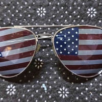 نظارة أصلية • أمريكية • اكسسوار شخصي