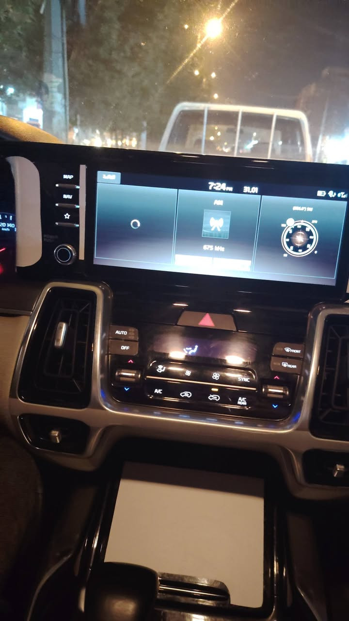 البيع سورنتو. مديل 2021 خليجي ضمان شركه دوليه رقمي ***********  مكاني بغداد
