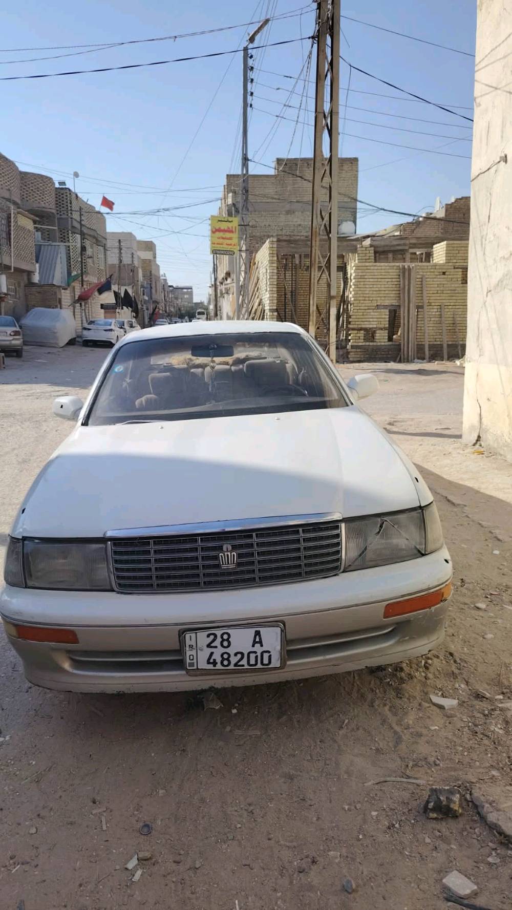 السلام عليكم سياره بطه للبيع مديل 1993 لون لؤلؤي السياره نضيفه محرك جديد السياره مكفوله رقمه نجف تجي تفحص وتأخذ السعر 40 المكان نجف