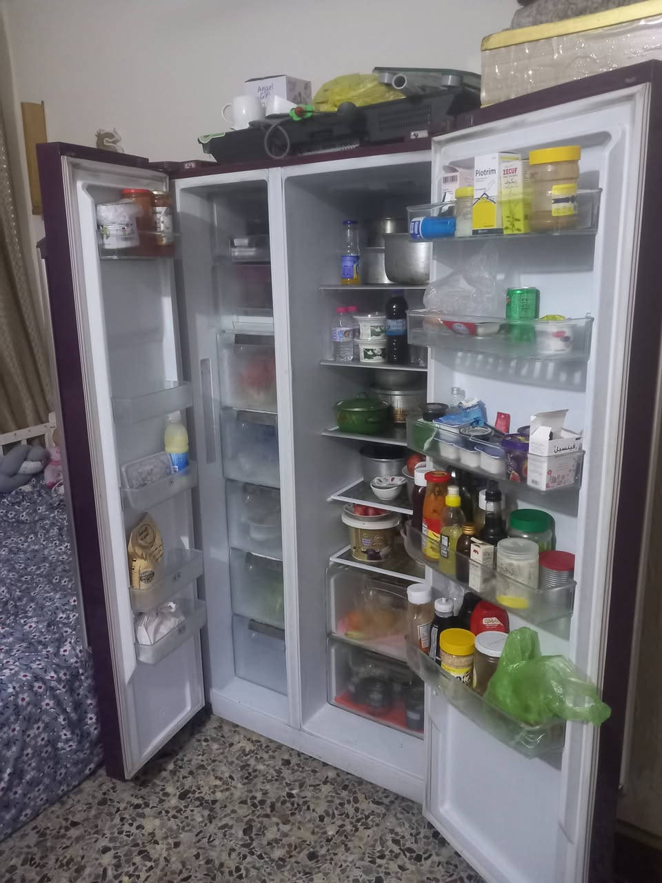 600الف الحجم الكبير 
مكاني  الامين الثلاجه جديده استعمال شهرين فقط ***********
