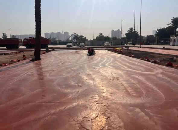 مستعدين صب وسقل وتنعيم الارظيات بلهلكوبتر وتقطيع الجوينات وعمل الكب اكريز لسنا الوحيدون لكننا الافظل شوارع جملونات ارضيات دوائر حكومية للاتصال ***********
