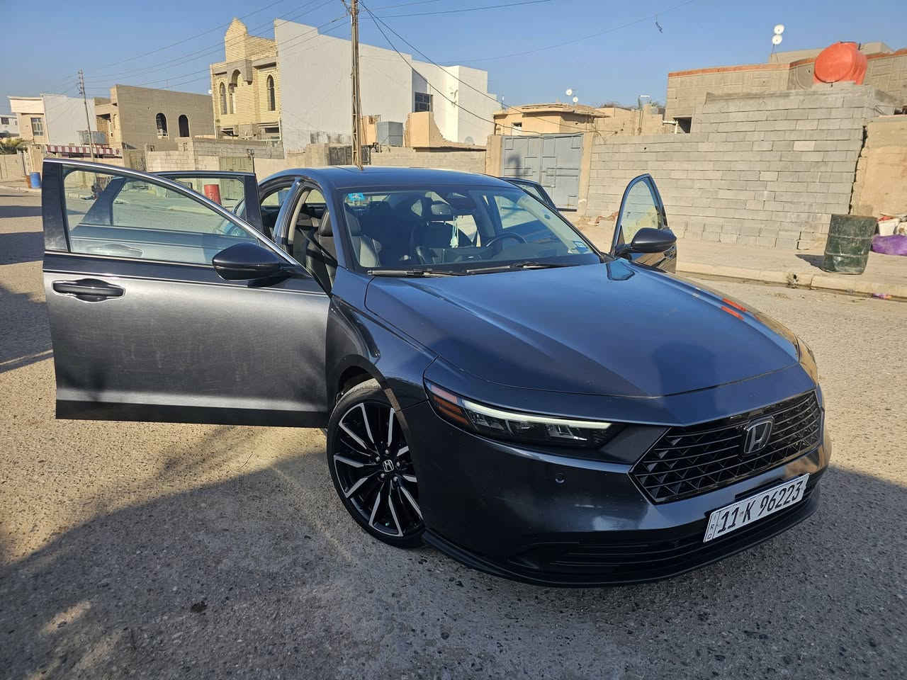 هوندا اكورد 2023 تورنك اعلى فئة
مبدل بيه بنيد بدون دواخل ابرباك بس دركه ول برده صفحة سايق

السيارة ماشية 64

• مكينة 2000 هايبرد تنفس طبيعي

• شفتات ستيرن 

• شاشة كبيرة

•كشنات جلد

•فتحة سقف 

• كاميرا خلفية    

• رادار امامي

• مانع تصادم

• محدد مسار 

• داتا شوو

•بصمه تشغيل ابواب 

• مثبت سرعة

• مانع انزلاق

• دخول ذكي 

• إنارة ترحيبية

• هندبريك كهرباء 

• أوامر صوتية

• 3 أنظمة قيادة

تشغيل عن بعد 

كشن كهرباء 

شفتات ستيرن 

تبريد قطعتين 

خزن ميموري 

حساس امامي 

حساس خلفي

كشنات اثنين كهرباء مواصفات التورنك معروفه  السعر 208$

‎الاستفسار الاتصال على الرقم 

***********
