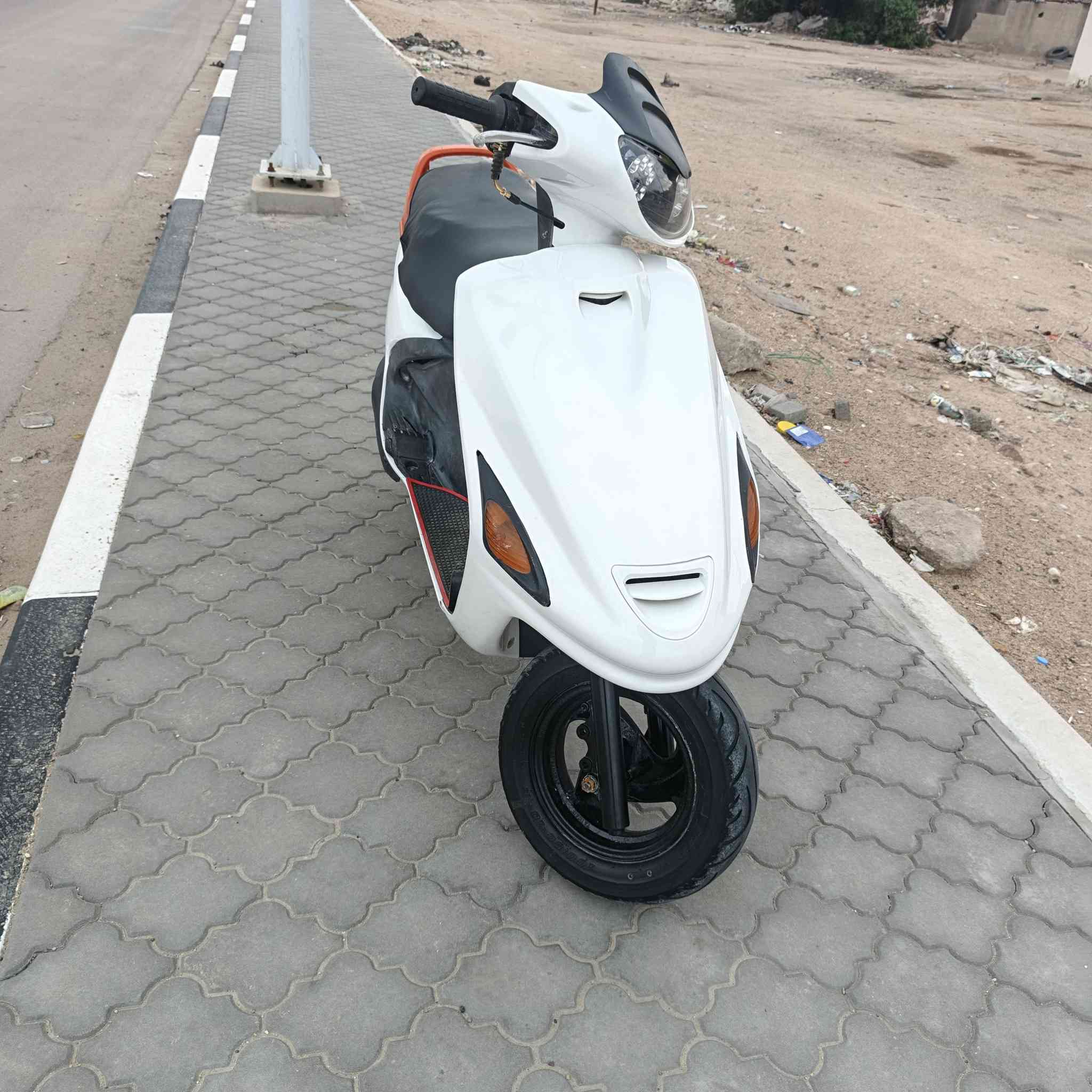 السلام عليكم شباب دراجه فراشه البيع فحل مجفته الول مره دراجه حلوه كهربايات شغاله سلف وهندر كلشي شقال بيه العنوان بصره الزبير والشراي يجي خاص السعر 400 وبيه مجال حك اجيه


**إذا كنت صاحب هذا الإعلان وتريد حذفه لأي سبب، رجاءا أرسل رسالة إلى الدعم الفني**