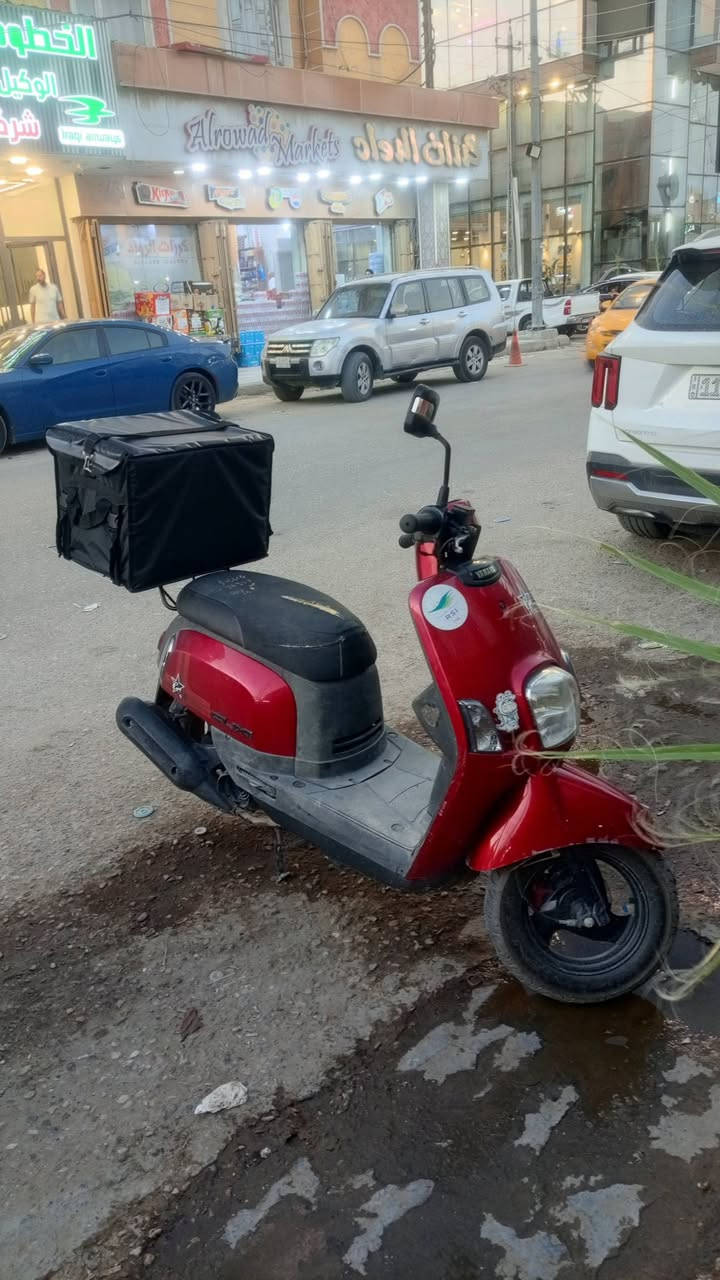 سلام عليكم ماكس بوليسي مديل (9) نوزل
الدراجه ممشتغل بيه توصيل مخلي علمود مسواك البيت 

الدراجه صارله شهرين طالعه رمبه خير من الله وصل موجود 
لايت عالي ناصي
 اشاير+ رباعي 
بك لايت 
سلف كهربائيات كله شغاله من طول لطول 
الدشبول كله شغال 
بانزين محسن 
دهن احسن نوعيه ب 17 امزويل 
الدراجه مال جناي 
مداريه كلش معتني بيه 

قيم بما يرضي الله مستعجل على بيعته 
واتساب ( *********** )

ناصريه مركز
