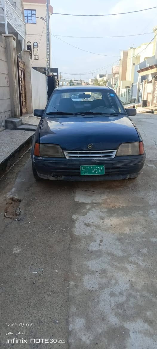 اوبل كاديت حجم 16 كير و محرك شرط كابون بانزين بيها وايرمنيه كلها شغاله دوشمه جديده سنويه و هزه جديده السعر 24 بيها مجال شرط التحويل ***********
