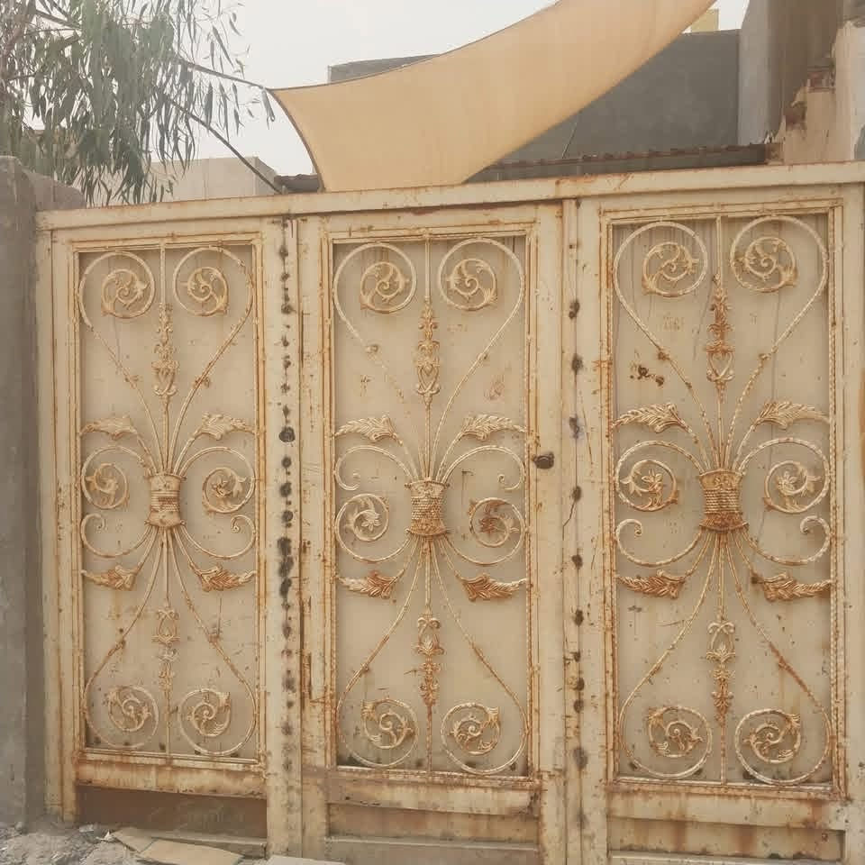 باب للبيع حديد للاستفسار اتصل ع هذا الرقم
***********
