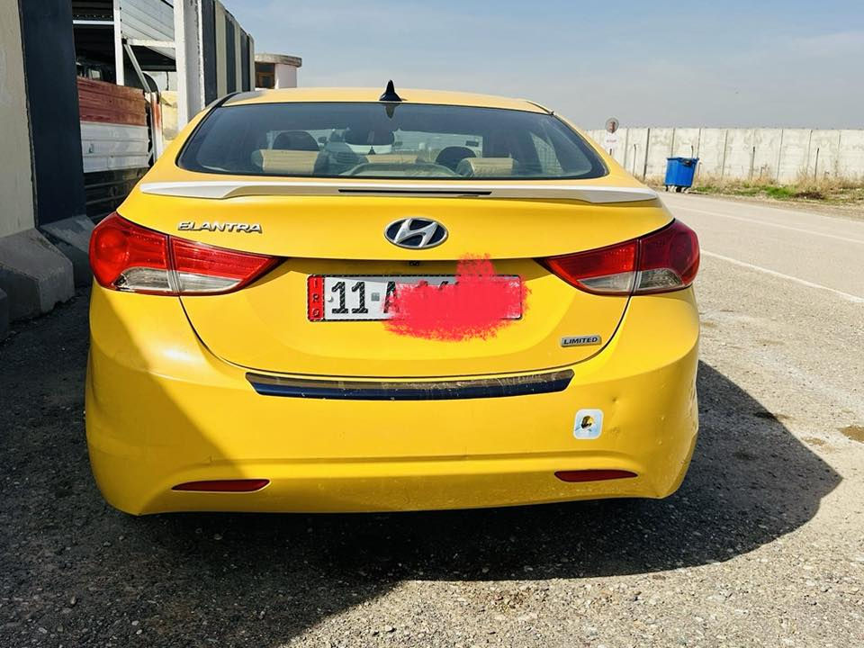 السلام عليكم
النترا 2013 فول عدى البصمه 
وارد أمريكي الضرر جاملغ وبنيد
رقم بغداد إنكليزي  بأسمي 
المكينة2000جديده قبل 4 اشهر 
كير خير من الله 
غرفتها كما موضحه بالصور شاشه كامرة 
تحكمات ومعروفه المواصفات مكان بغداد العبيدي السعر100$ ع رقم ***********
