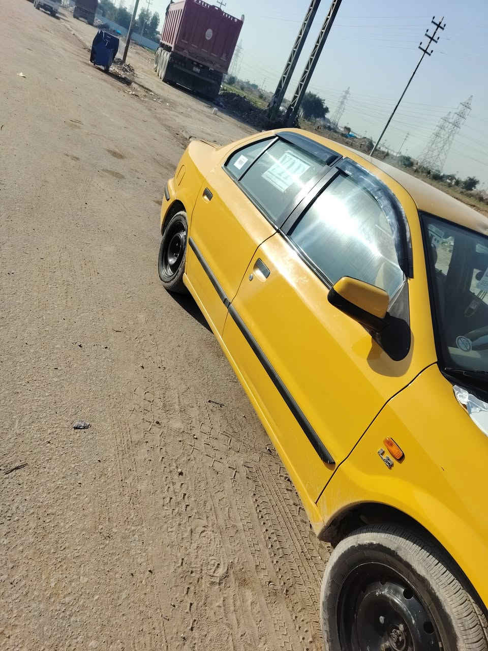 السلام عليكم،، سمند للبيع موديل 11 باسمي، مصفره هيئه وغرامات سنويه ما ساقطه لل 27 وهزه لل 27 سياره جاهزه جير ماكينه بالكرتون عنوان النجف سعر 38 وبيها مجال قليل ***********
