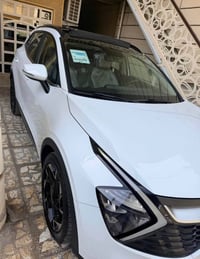 سياره فول ١/١ جديده بمعنى لكلمه  سياره مال مره فه منل دوام للبيت سياره...